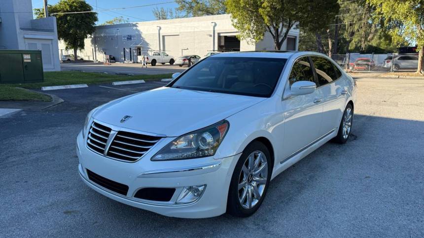 2013 Hyundai Equus Signature — Sedan — 43,839 mi — Hallandale Beach, FL