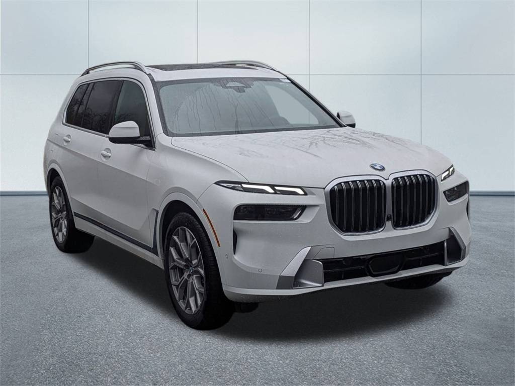 2025 BMW X7 xDrive40i
