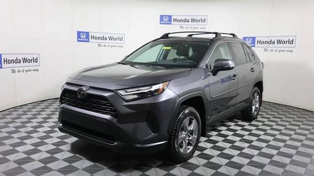 2024 Toyota RAV4 XLE — SUV — 17,000 mi — Louisville, KY