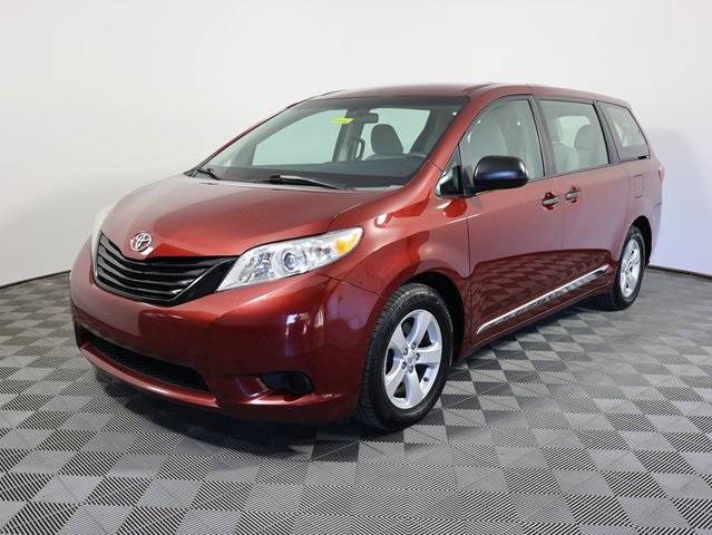 2015 Toyota Sienna L — Minivan — 151,912 mi — Louisville, KY
