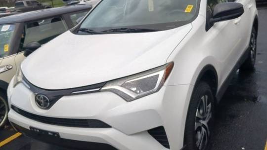 2018 Toyota RAV4 LE — SUV — 40,118 mi — Louisville, KY