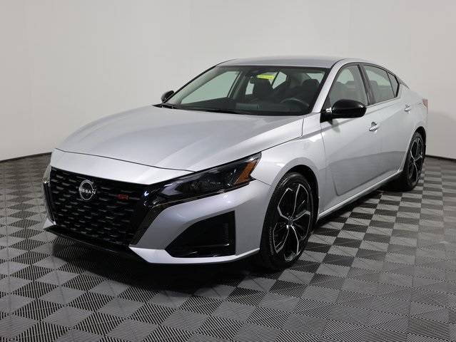 2023 Nissan Altima SR — Sedan — 5,189 mi — Louisville, KY