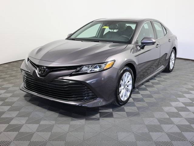 2019 Toyota Camry LE — Sedan — 111,587 mi — Louisville, KY