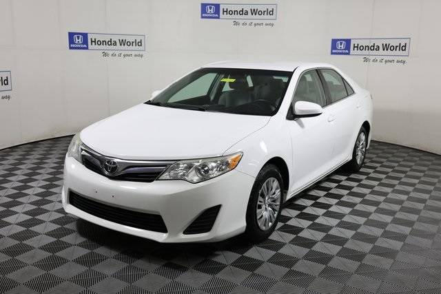2014 Toyota Camry LE — Sedan — 88,567 mi — Louisville, KY