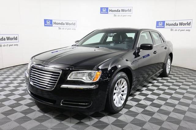 2014 Chrysler 300 Base — Sedan — 74,010 mi — Louisville, KY