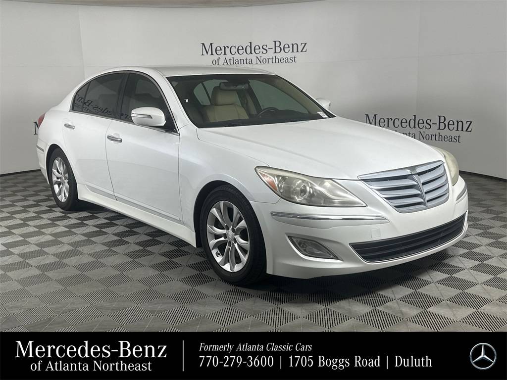 2013 Hyundai Genesis 3.8 — Sedan — 113,491 mi — Duluth, GA
