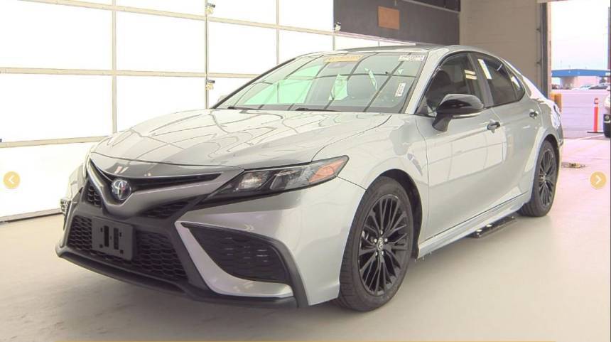 2022 Toyota Camry Hybrid SE Nightshade — Sedan — 70,468 mi — Waldorf, MD