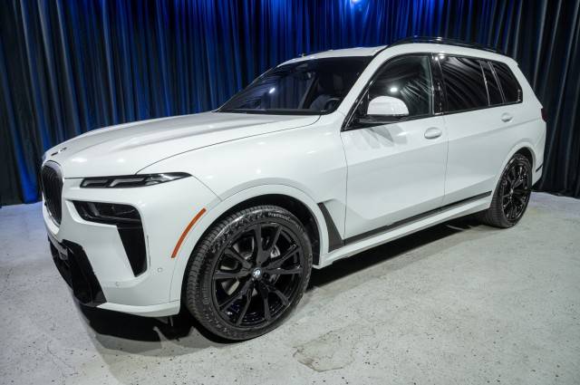 2023 BMW X7 40i — SUV — 30,750 mi — Peoria, AZ