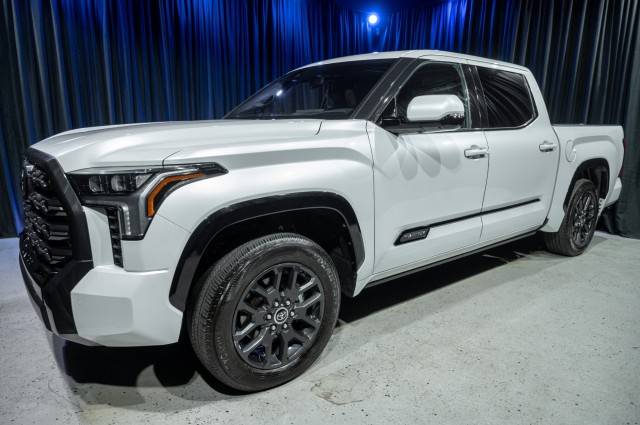 2023 Toyota Tundra Platinum — Pickup Truck — 21,823 mi — Peoria, AZ