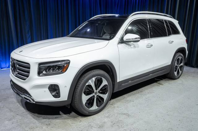 2024 Mercedes-Benz GLB GLB 250 — SUV — 18 mi — Peoria, AZ