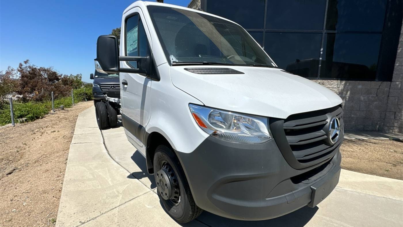 2023 Mercedes-Benz Sprinter Cab Chassis Sprinter Cab Chassis — Chassis Cab Truck — 25 mi — Escondido, CA