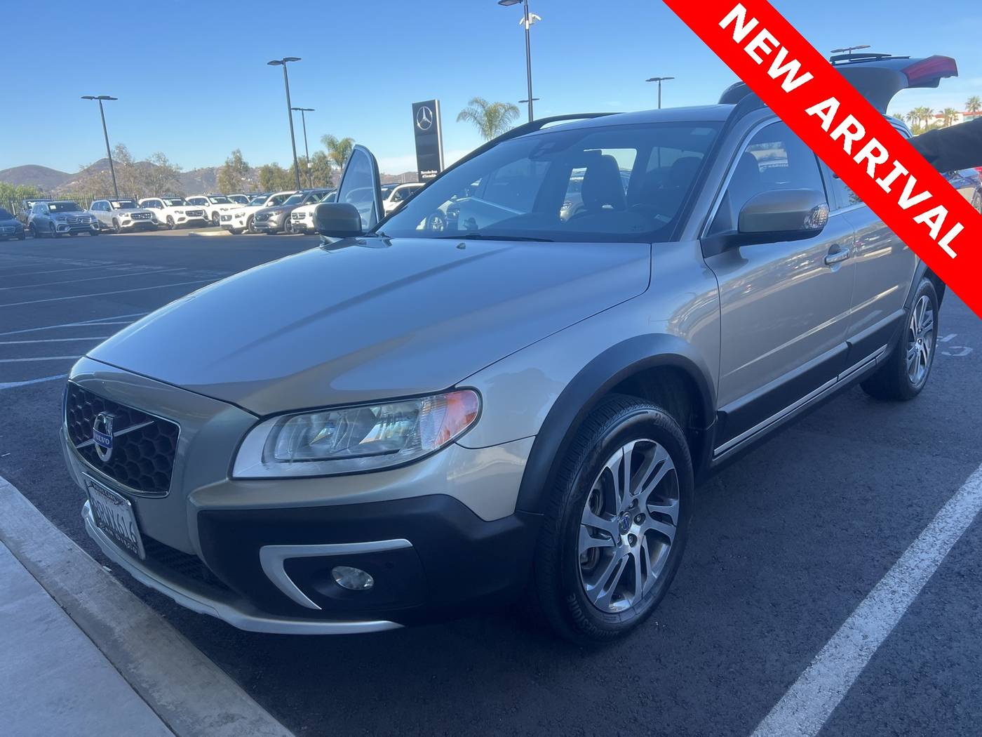 2015 Volvo XC70 T5 Drive-E Premier — Wagon — 123,496 mi — Escondido, CA