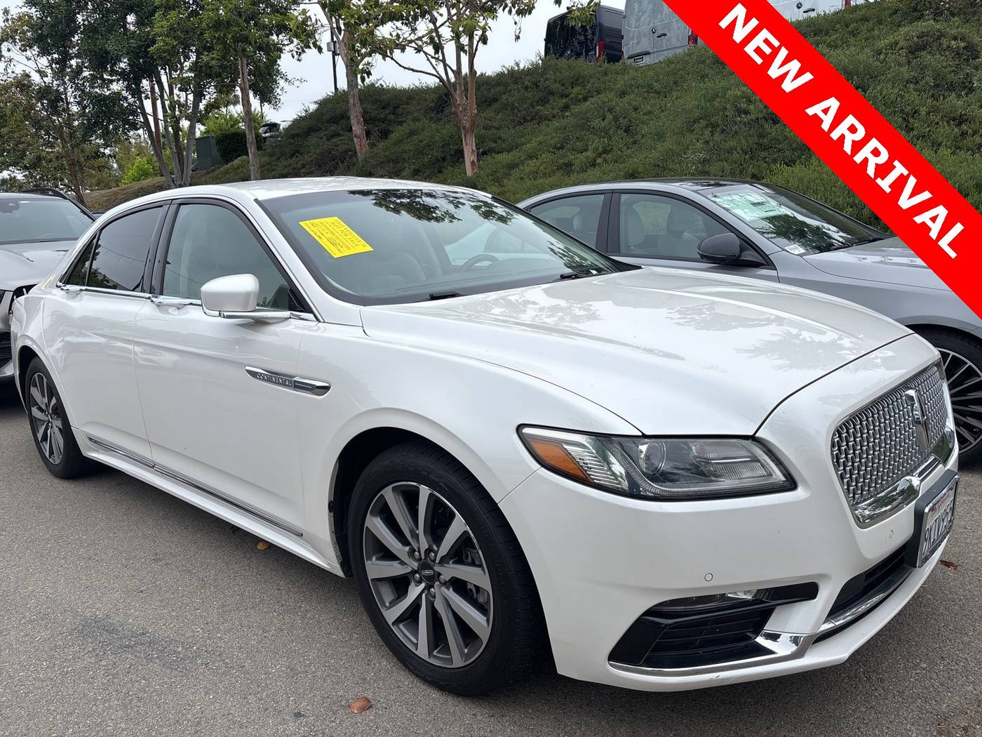 2017 Lincoln Continental Premiere — Sedan — 121,111 mi — Escondido, CA