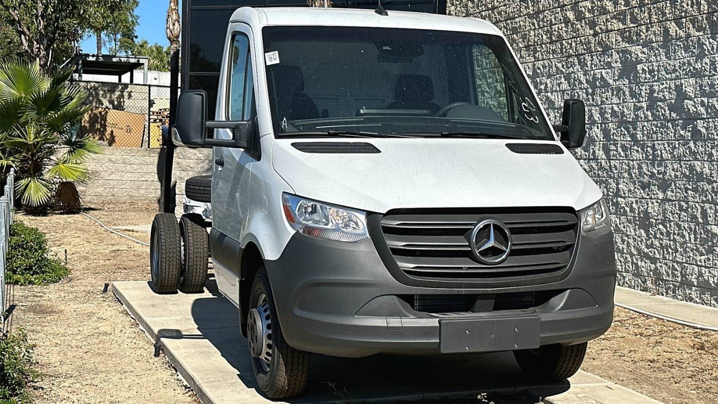 2023 Mercedes-Benz Sprinter Cab Chassis Sprinter Cab Chassis — Chassis Cab Truck — 7 mi — Escondido, CA