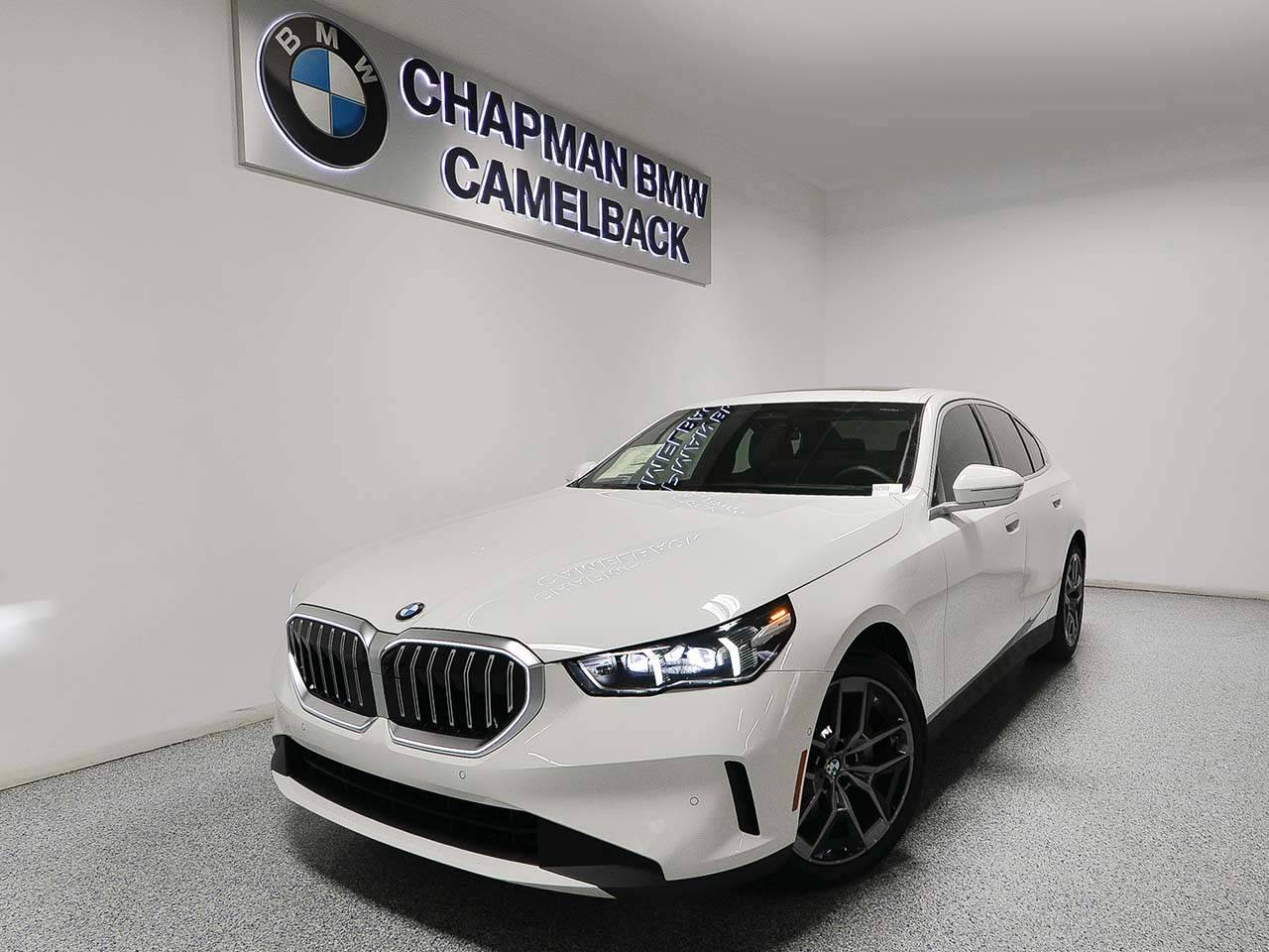 2026 BMW 5 Series 530i — Sedan — 5,001 mi — Phoenix, AZ