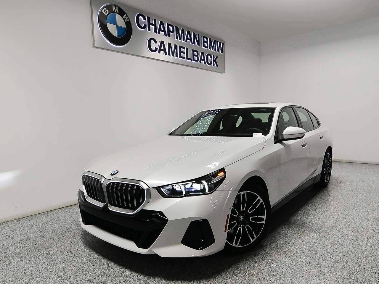 2026 BMW 5 Series 530i — Sedan — 5,001 mi — Phoenix, AZ