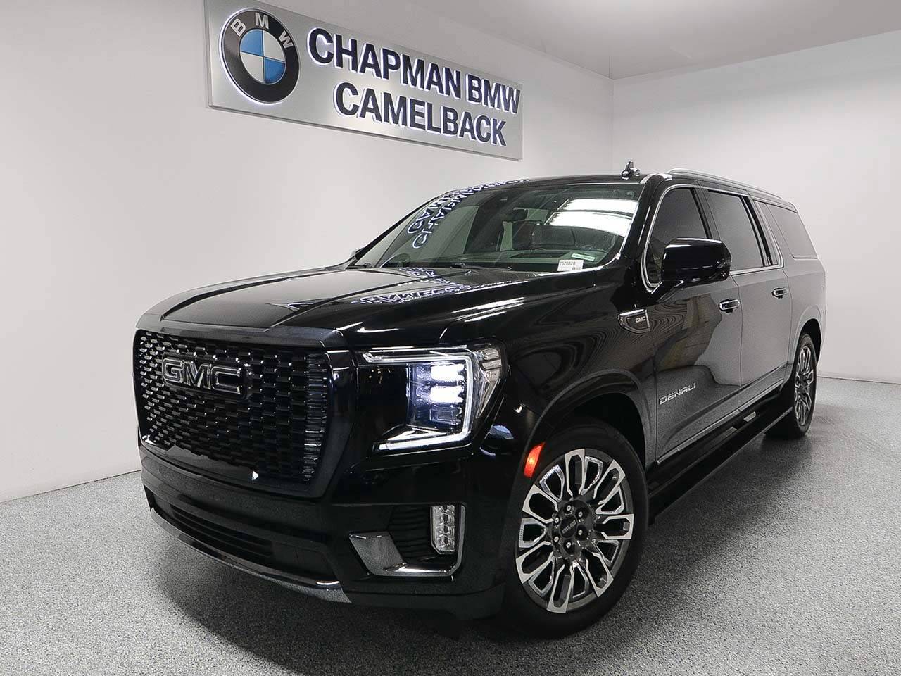 2023 GMC Yukon Denali Ultimate — SUV — 27,943 mi — Phoenix, AZ