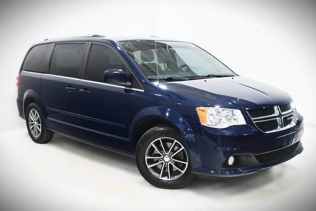 2016 Dodge Grand Caravan SXT Plus — Minivan — 147,889 mi — Lansing, IL