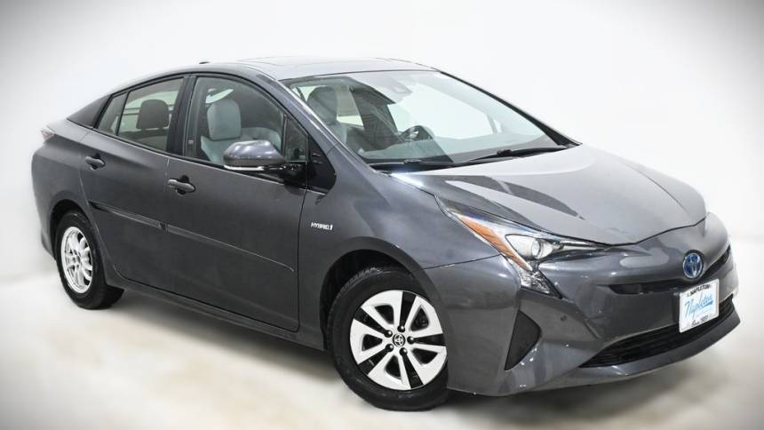 2017 Toyota Prius Four — Hatchback — 113,385 mi — Lansing, IL