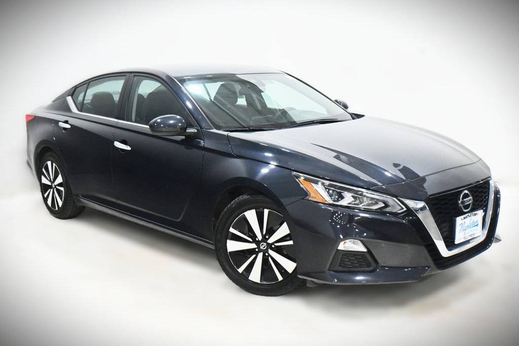 2022 Nissan Altima SV — Sedan — 62,001 mi — Lansing, IL