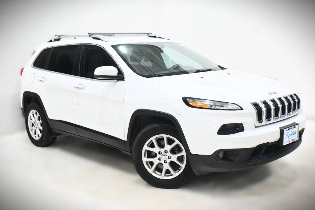 2016 Jeep Cherokee Latitude — SUV — 136,562 mi — Lansing, IL