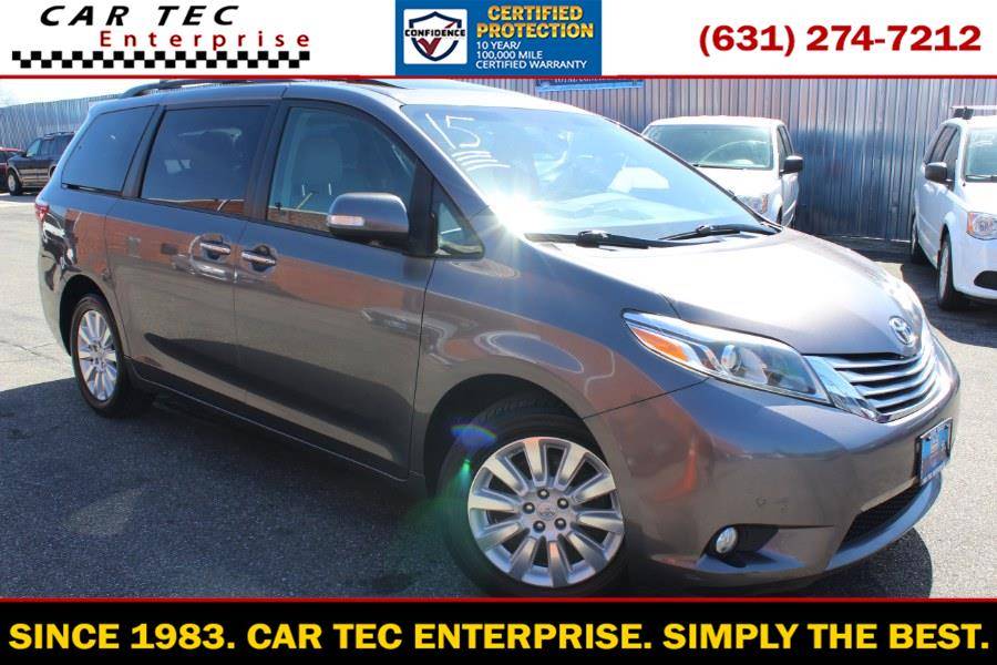 2015 Toyota Sienna Limited — Minivan — 77,708 mi — Deer Park, NY