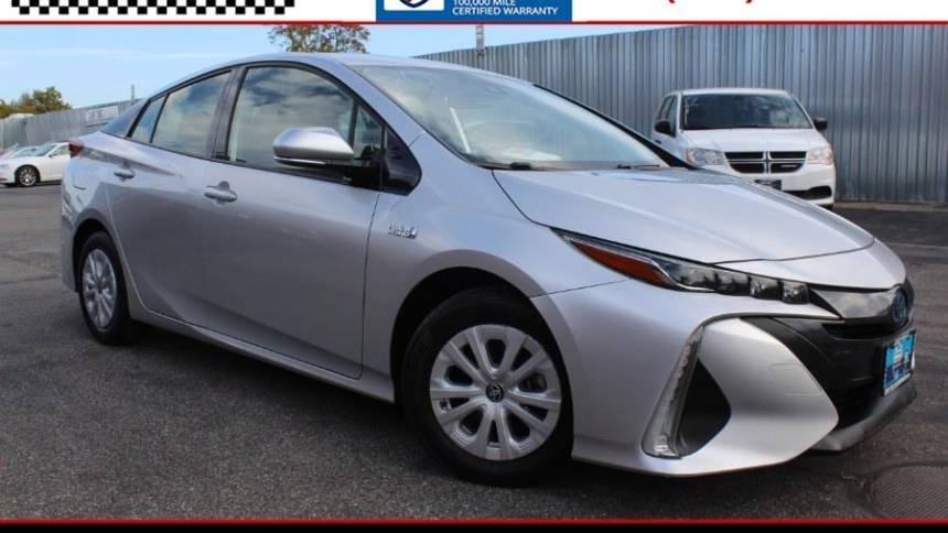 2020 Toyota Prius Prime LE — Hatchback — 71,951 mi — Deer Park, NY
