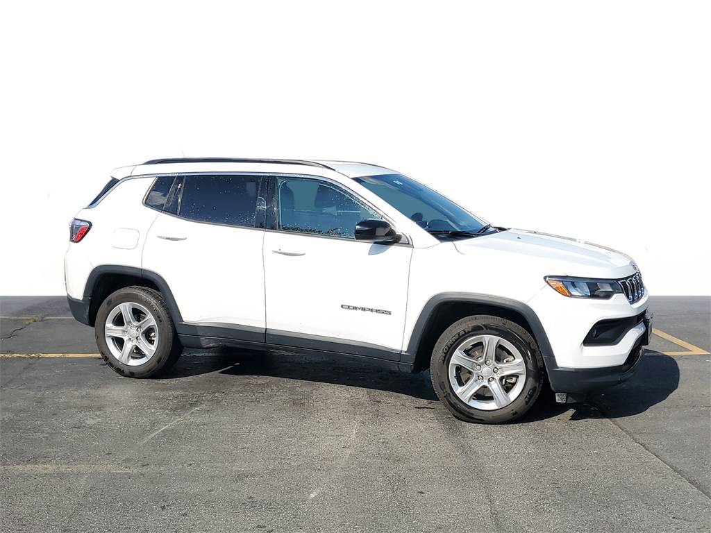 2023 Jeep Compass Latitude — SUV — 58,776 mi — Calumet City, IL
