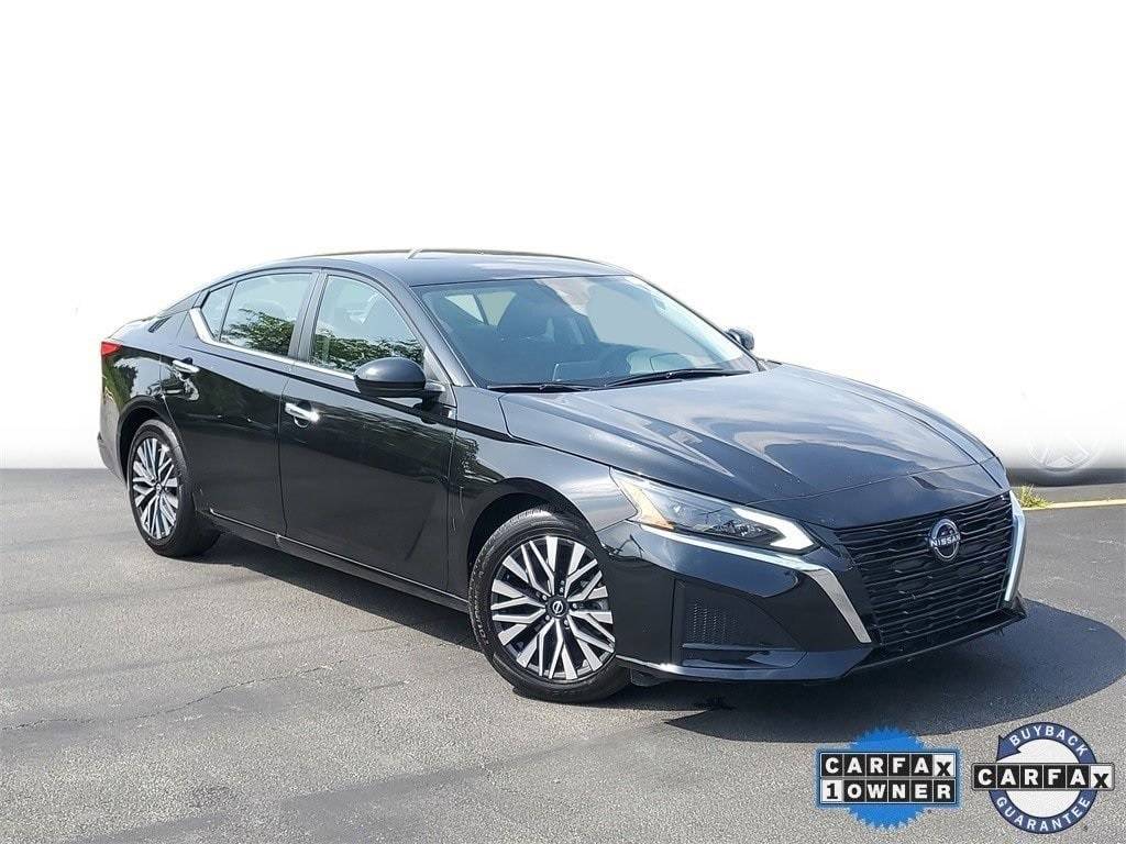 2023 Nissan Altima SV — Sedan — 48,809 mi — Calumet City, IL