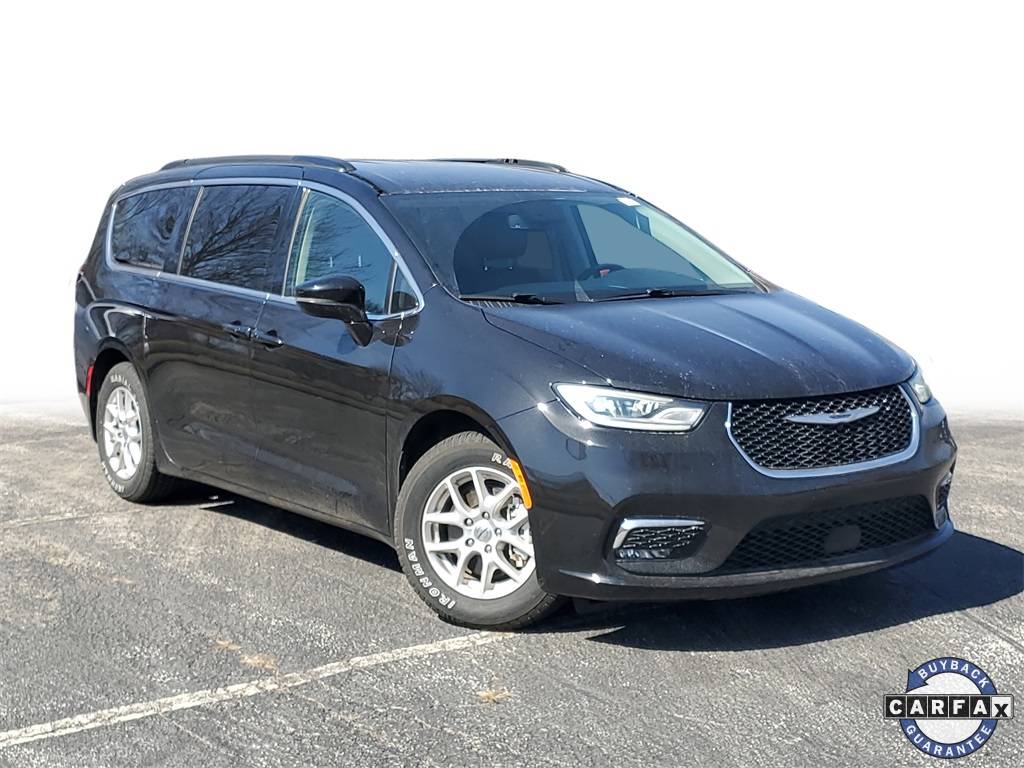 2022 Chrysler Pacifica Touring L — Minivan — 67,540 mi — Calumet City, IL