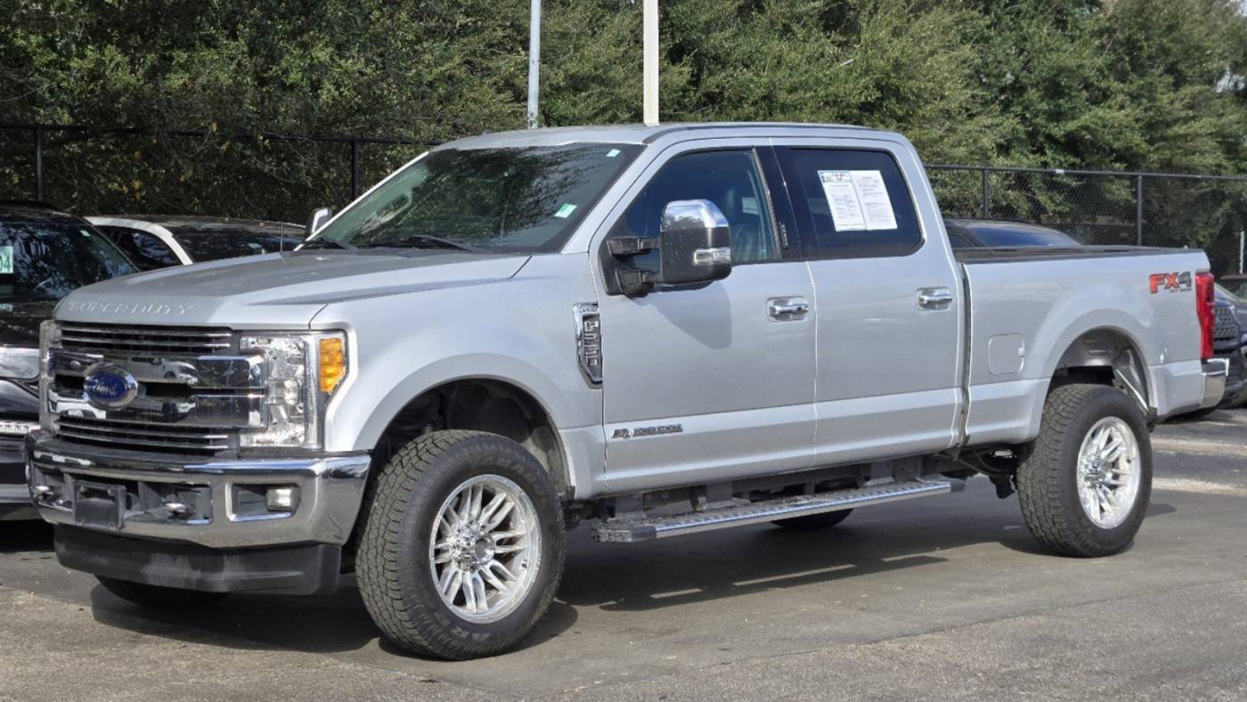 2017 Ford Super Duty F-250 Lariat — Pickup Truck — 113,961 mi — Houston, TX