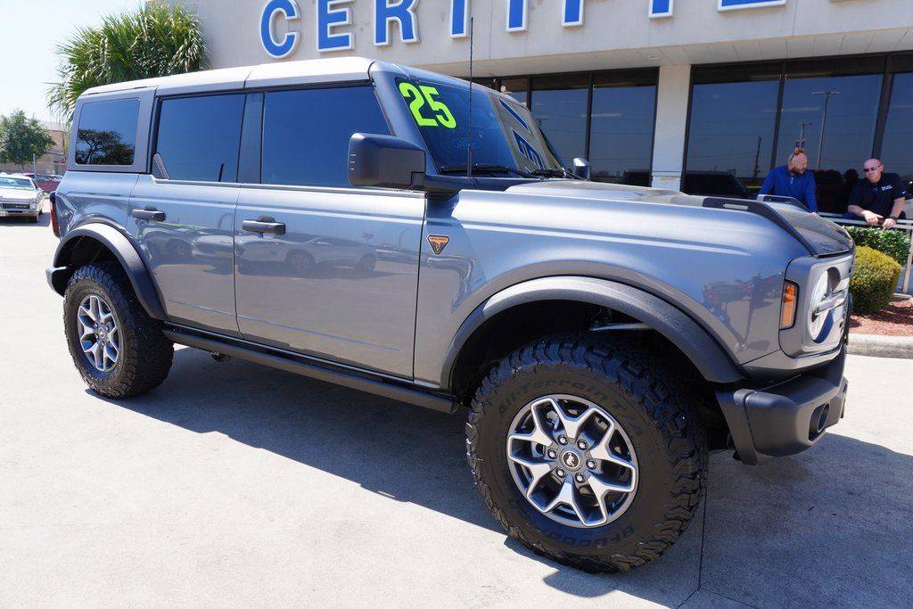 2025 Ford Bronco Badlands