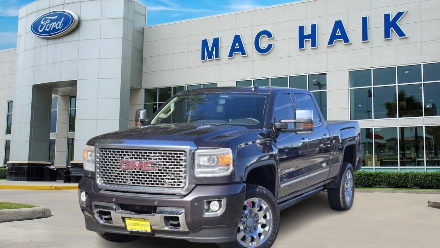 2015 GMC Sierra 2500HD Denali — Pickup Truck — 297,866 mi — Houston, TX