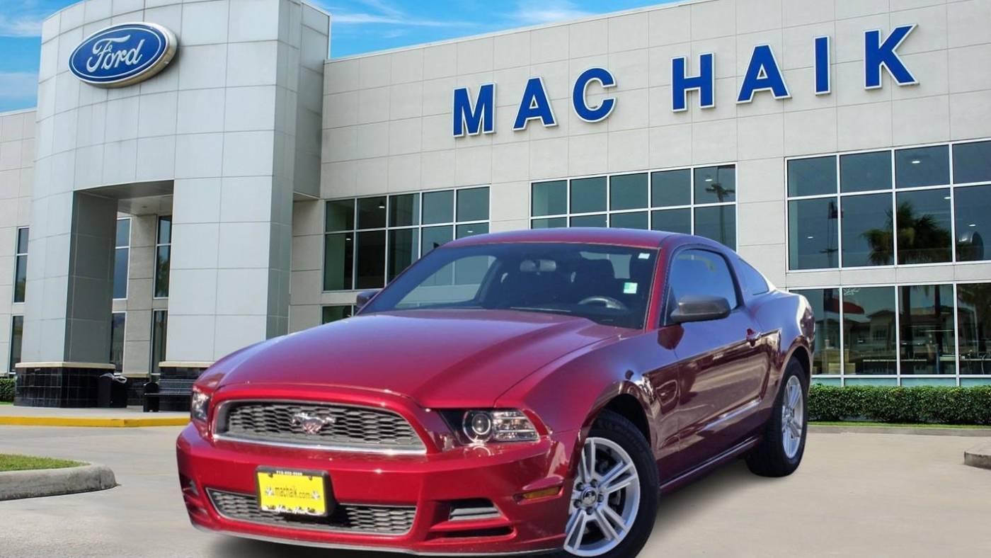 2014 Ford Mustang V6 — Coupe — 97,461 mi — Houston, TX