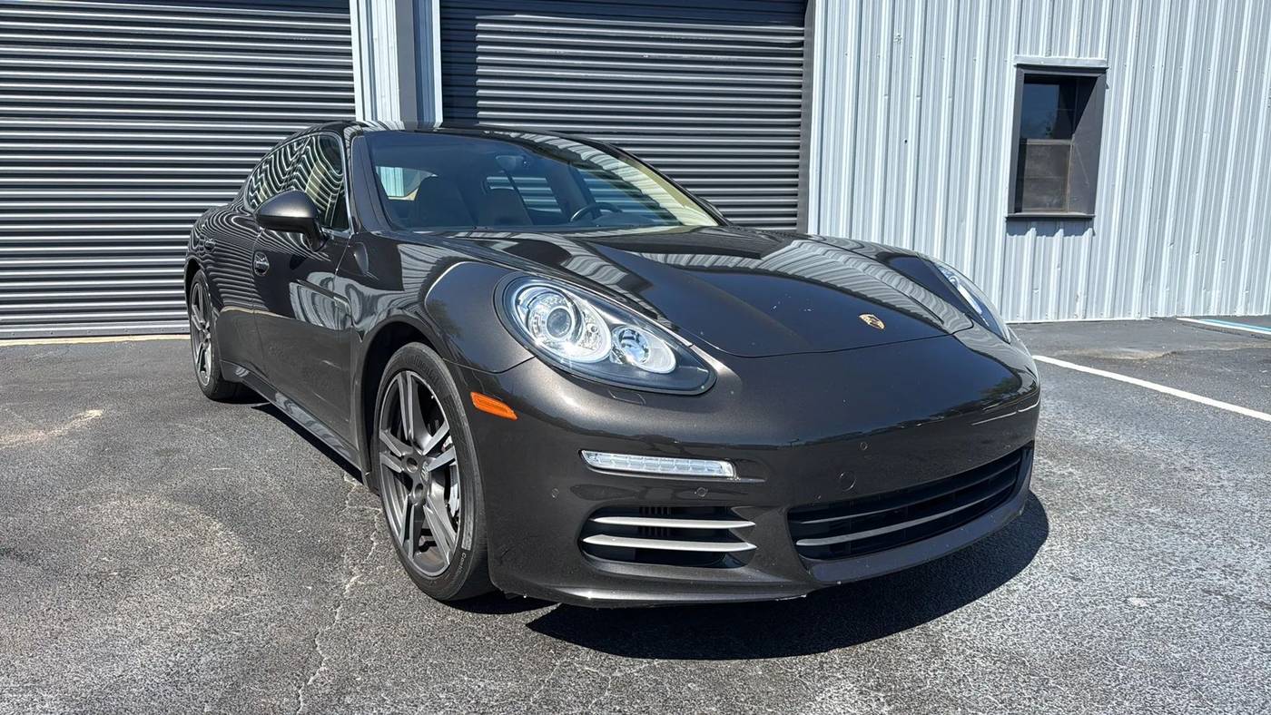 2015 Porsche Panamera S