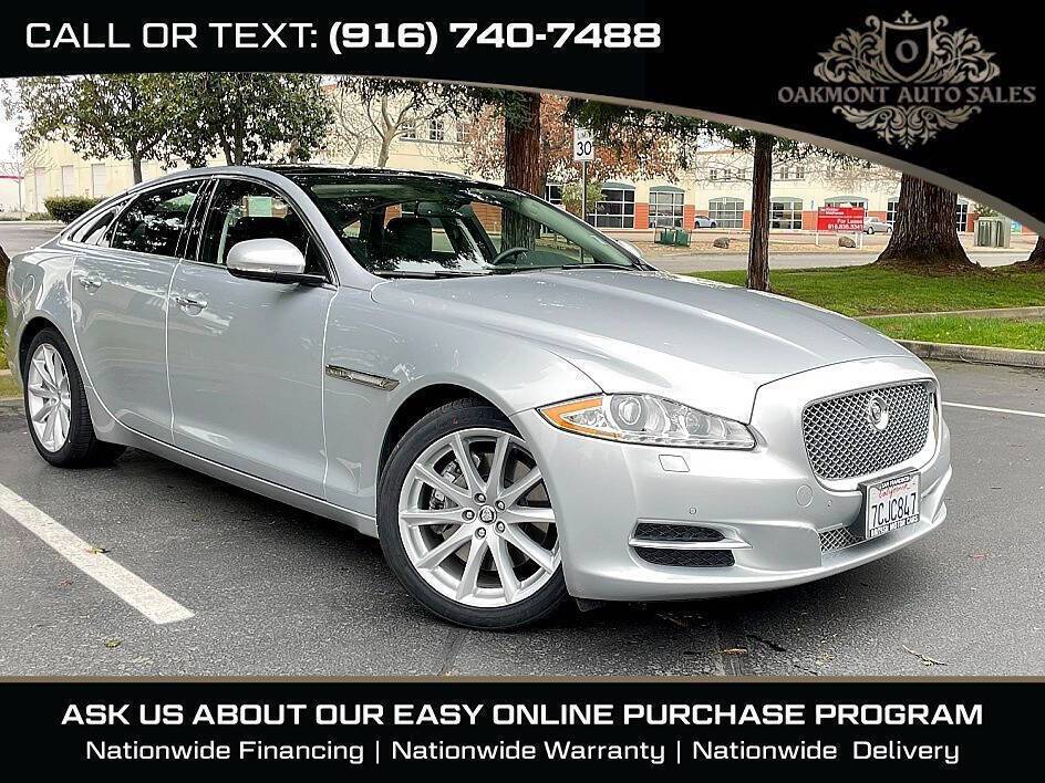 2013 Jaguar XJ Standard