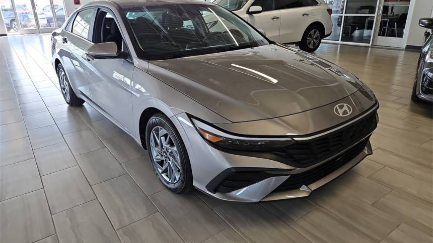 2024 Hyundai Elantra SEL — Sedan — 17,982 mi — El Paso, TX
