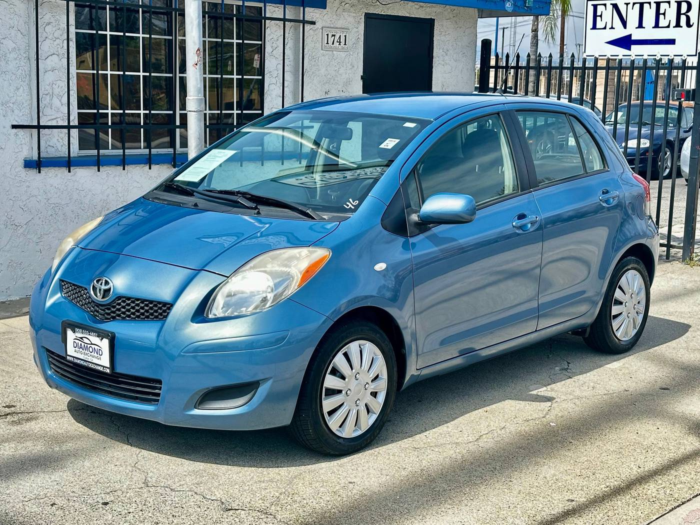 2009 Toyota Yaris Base — Hatchback — 84,282 mi — Colton, CA