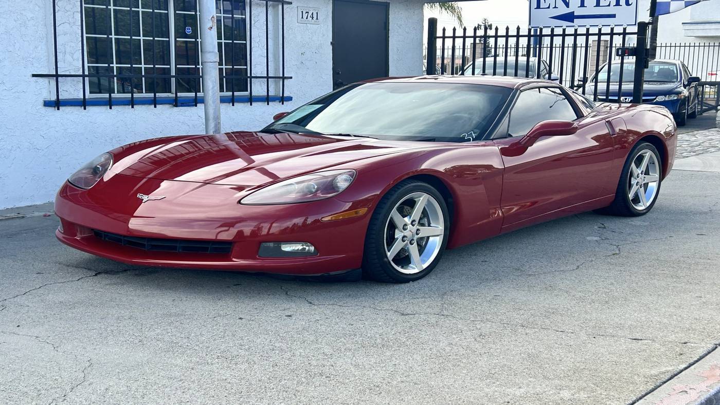 2005 Chevrolet Corvette Base — Coupe — 84,021 mi — Colton, CA