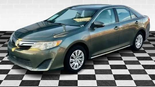 2013 Toyota Camry LE — Sedan — 47,828 mi — Colton, CA