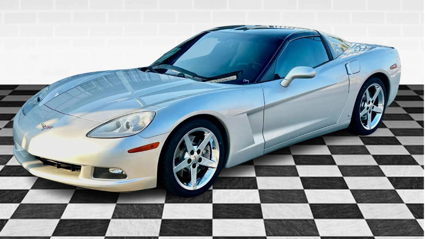 2006 Chevrolet Corvette Base — Coupe — 72,172 mi — Colton, CA