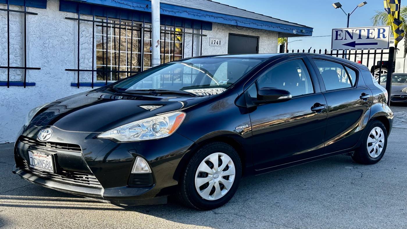 2013 Toyota Prius c Two — Hatchback — 92,851 mi — Colton, CA