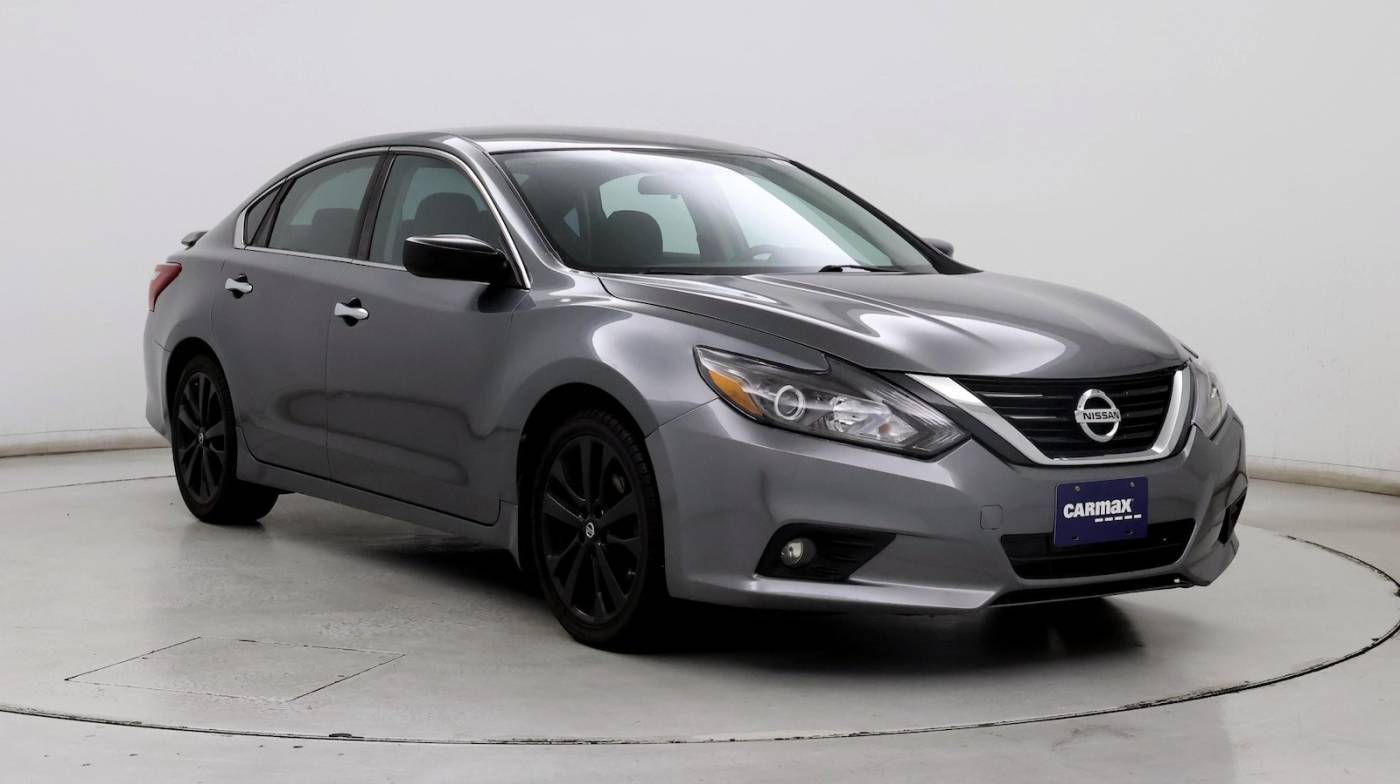 2017 Nissan Altima 2.5 SR — Sedan — 102,773 mi — Sicklerville, NJ