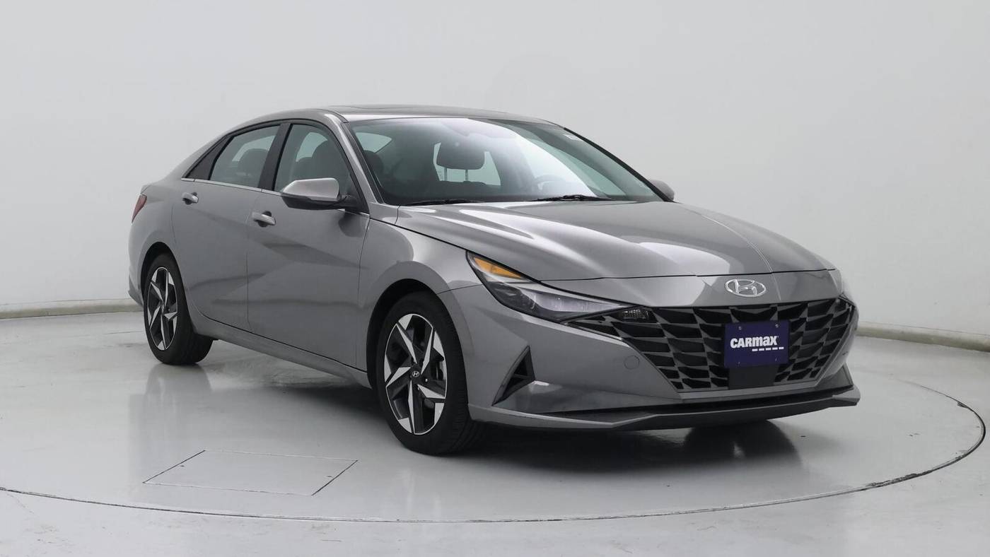 2023 Hyundai Elantra Limited — Sedan — 9,272 mi — Sicklerville, NJ