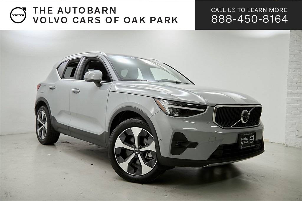 2025 Volvo XC40 Plus — SUV — 13,797 mi — Oak Park, IL