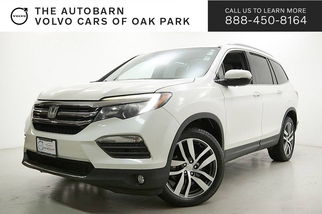 2016 Honda Pilot Touring — SUV — 210,980 mi — Oak Park, IL