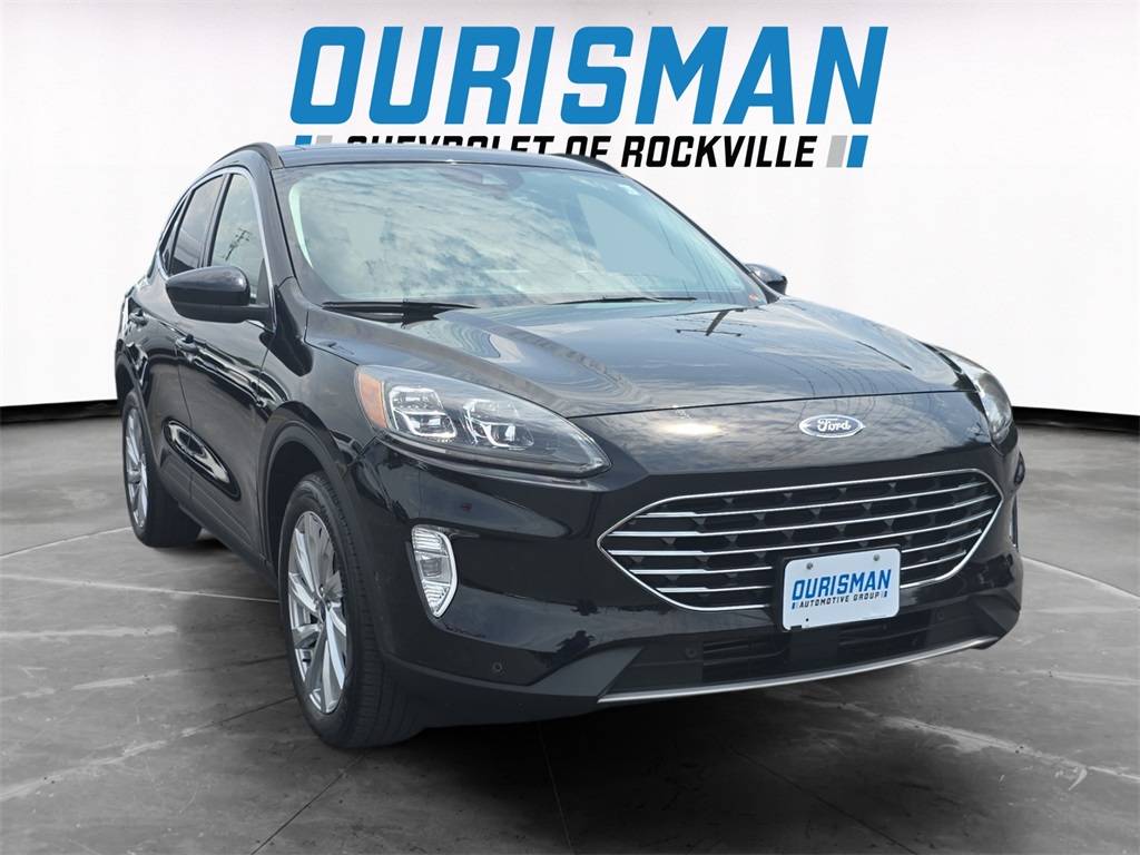 2022 Ford Escape Titanium — SUV — 13,491 mi — Rockville, MD