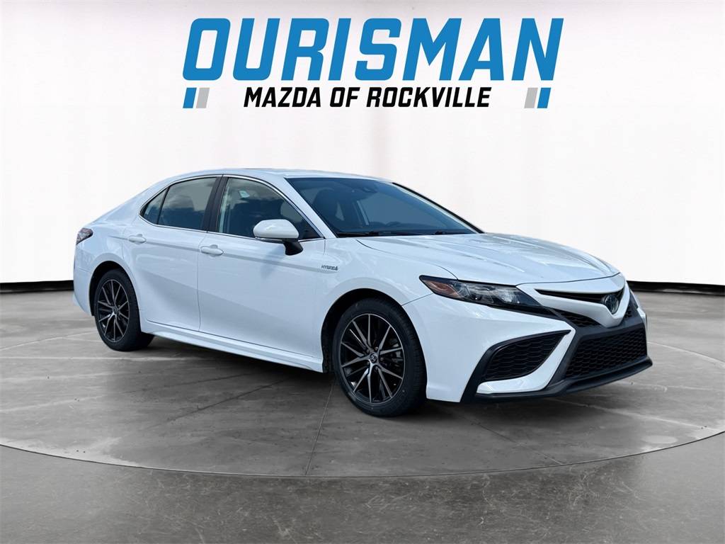 2021 Toyota Camry Hybrid SE — Sedan — 36,631 mi — Rockville, MD