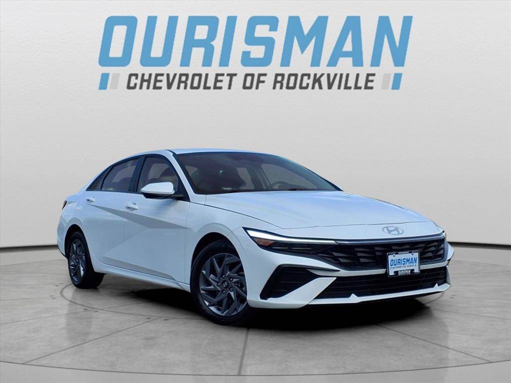 2024 Hyundai Elantra SEL — Sedan — 17,917 mi — Rockville, MD