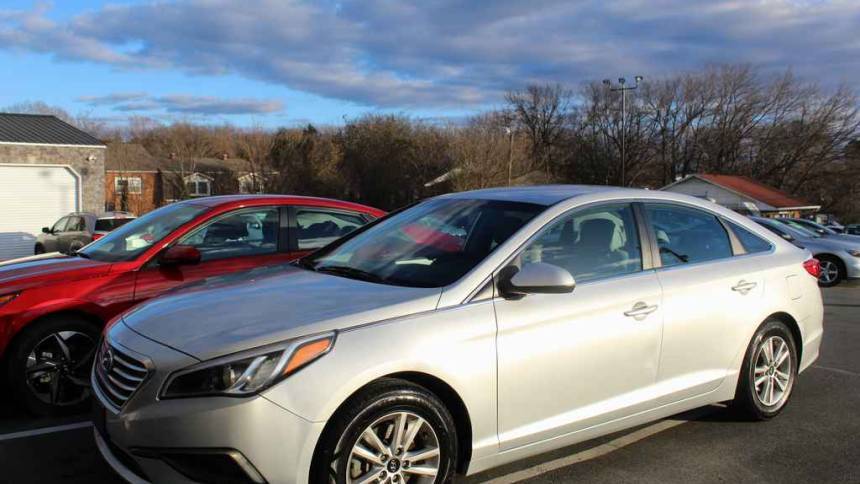 2016 Hyundai Sonata Base — Sedan — 135,007 mi — Graham, NC